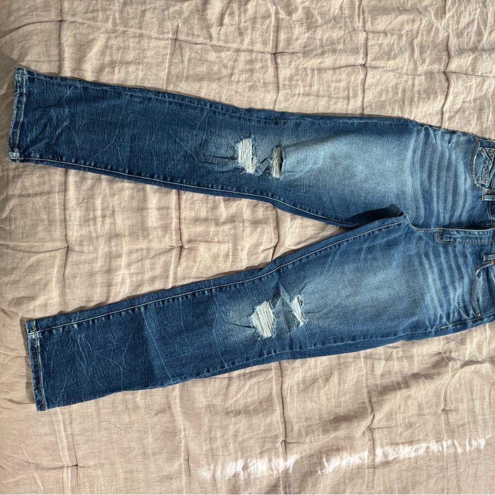 Buckle Black Distressed Jeans